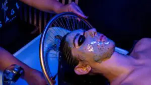 Client at the Sage Headspa